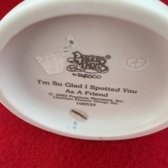 Precious Moments “I’m So Glad I Spotted You As A Friend” figurine. - Picture 3 of 3